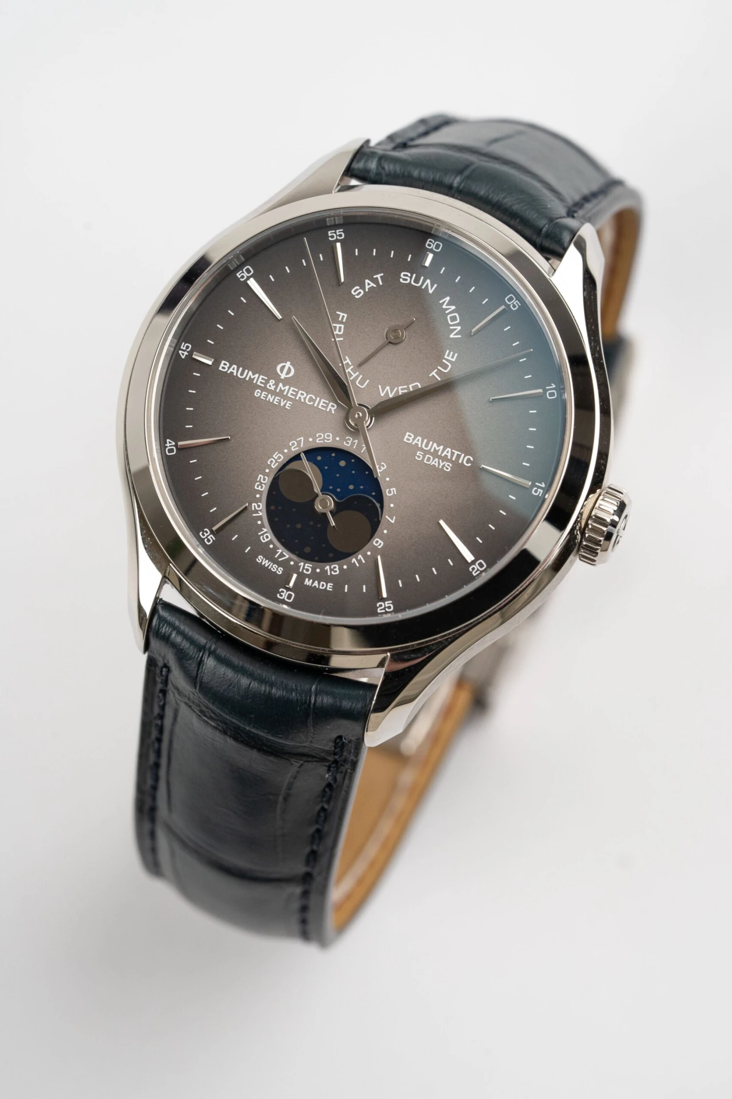 Baume & Mercier Men's Blue Clifton Watch BM0A10548 7 Baume & Mercier Men's Blue Clifton Watch BM0A10548 - Image 5