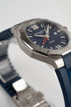 Baume & Mercier Riviera Automatic Men's Blue Watch BM0A10659 -Clock More Than Watches 10659 4