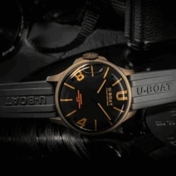 U-Boat Watch Darkmoon 44 Brown Curved Vintage PVD 9548 9 U-Boat Watch Darkmoon 44 Brown Curved Vintage PVD 9548 -Clock More Than Watches 9548 emo