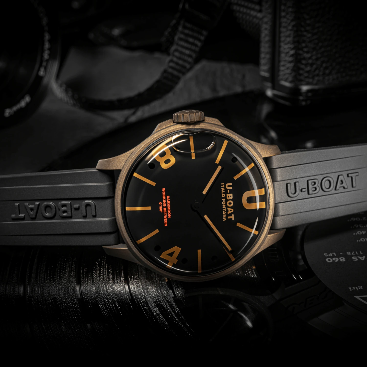 U-Boat Watch Darkmoon 44 Brown Curved Vintage PVD 9548 6 U-Boat Watch Darkmoon 44 Brown Curved Vintage PVD 9548 - Image 4