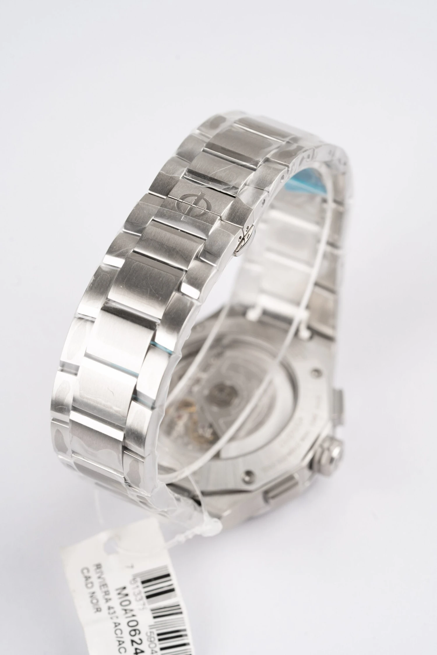 Baume & Mercier Men's Riviera Black Watch BM0A10624 5 Baume & Mercier Men's Riviera Black Watch BM0A10624 - Image 3