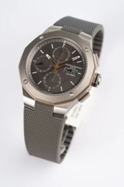 Baume & Mercier Riviera Automatic Men's Grey Watch 10722 15 Baume & Mercier Riviera Automatic Men's Grey Watch 10722 -Clock More Than Watches BM0A10722 2
