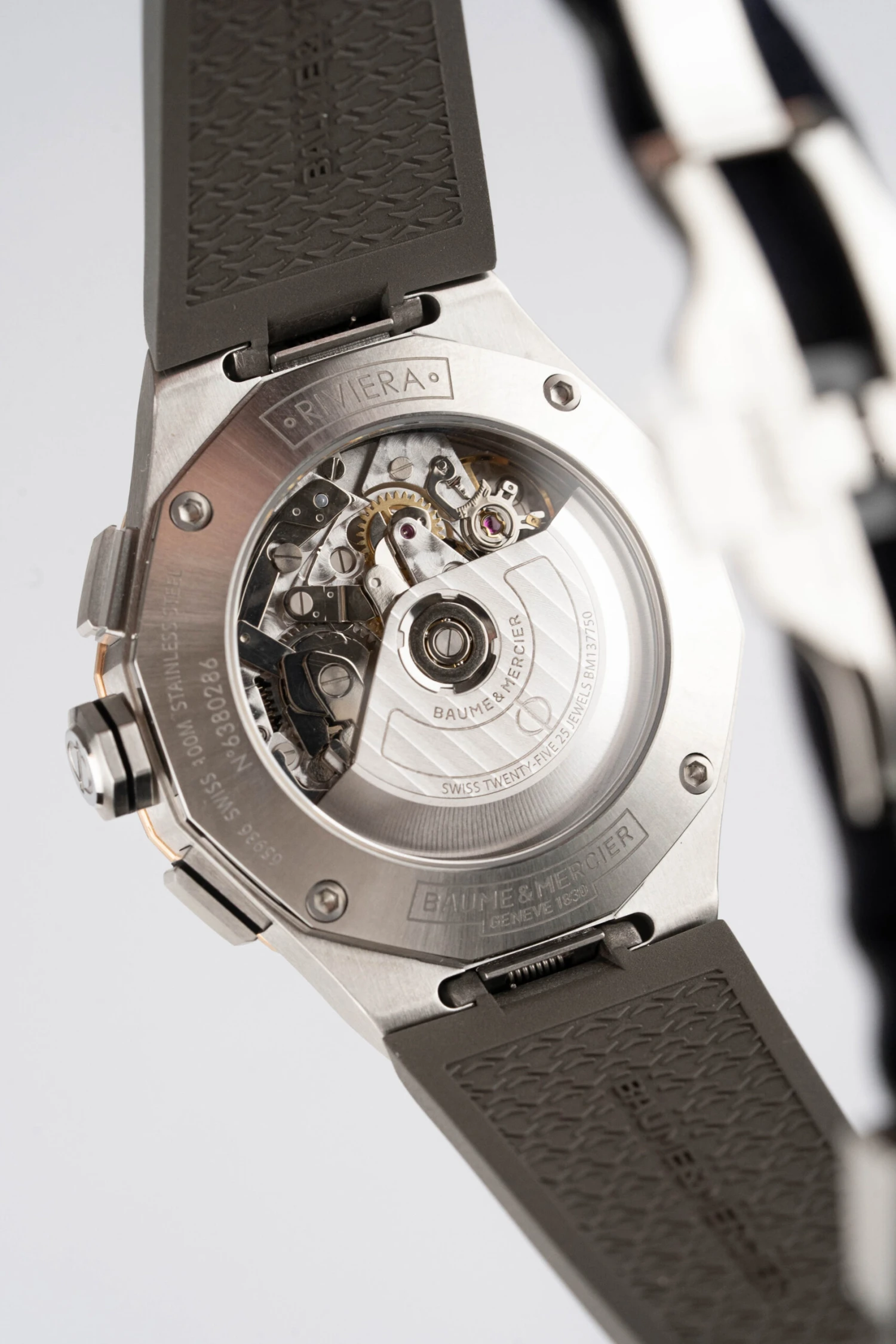 Baume & Mercier Riviera Automatic Men's Grey Watch 10722 4 Baume & Mercier Riviera Automatic Men's Grey Watch 10722 - Image 2