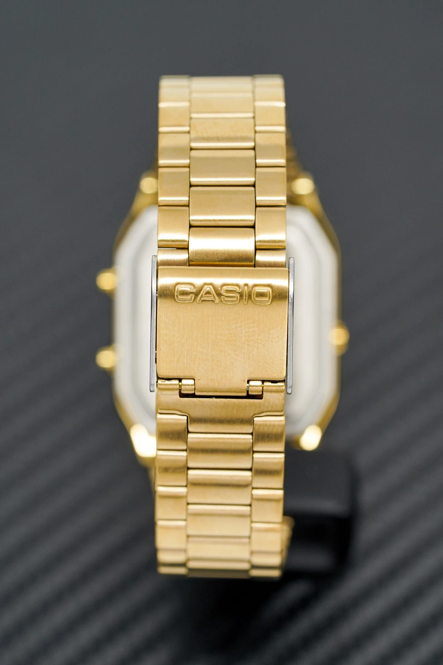 Casio Watch Vintage Retro Dual Time Gold AQ-230GA-9DMQ 9 Casio Watch Vintage Retro Dual Time Gold AQ-230GA-9DMQ - Image 7