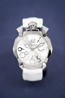 GaGà Milano Watch Reflection 36mm Silver -Clock More Than Watches gaga milano reflection silver grey butterfly pattern 875075