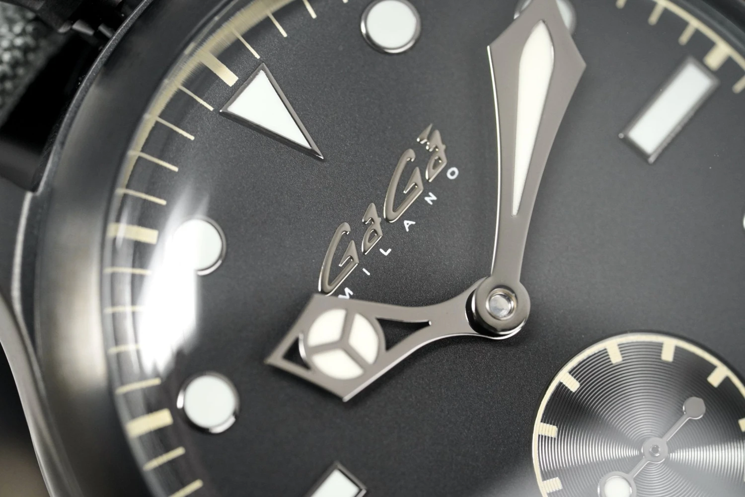 GaGà Milano Watch Classic Steel Black PVD 8042.01 6 GaGà Milano Watch Classic Steel Black PVD 8042.01 - Image 4