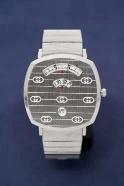 Gucci Watch Grip 38mm Silver YA157410