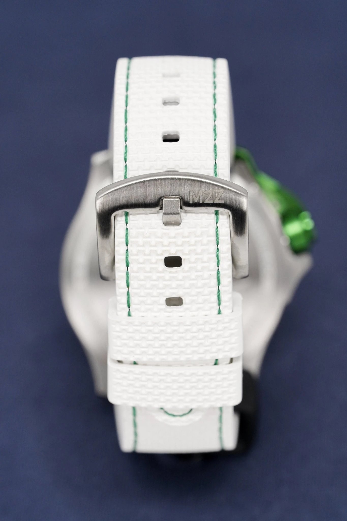 M2Z Men's Watch Diver 200 Green 200-001 8 M2Z Men's Watch Diver 200 Green 200-001 - Image 6