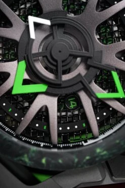 Mazzucato Reversible Monza Green Carbon 38 Mazzucato Reversible Monza Green Carbon -Clock More Than Watches mazzucato reversible monza green limited edition 261301