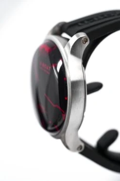 U-Boat Watch Darkmoon 44 Red Sapphire Steel 8465/B 40 U-Boat Watch Darkmoon 44 Red Sapphire Steel 8465/B -Clock More Than Watches u boat darkmoon 44 red sapphire steel 2021 edition 8465b 366875