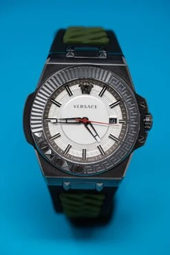 Versace Men's Watch Chain Reaction White Black VEDY00419 23 Versace Men's Watch Chain Reaction White Black VEDY00419 -Clock More Than Watches versace chain reaction date white 411029