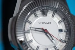 Versace Men's Watch Chain Reaction White Black VEDY00419 34 Versace Men's Watch Chain Reaction White Black VEDY00419 -Clock More Than Watches versace chain reaction date white 640803