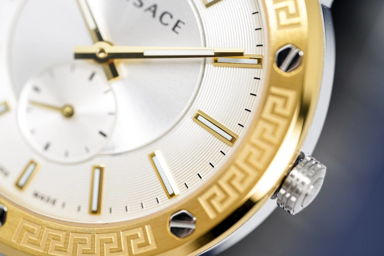 Versace Men's Watch Greca Logo Small Seconds Two-Tone VEVI00320 11 Versace Men's Watch Greca Logo Small Seconds Two-Tone VEVI00320 - Image 9