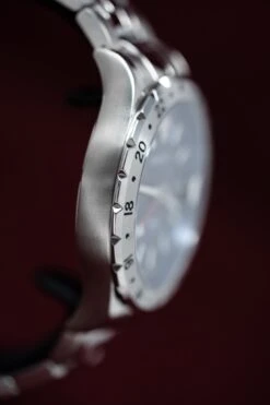 Versace Men's Watch Hellenyium GMT Blue Bracelet V11010015 -Clock More Than Watches versace hellenyium gmt blue 166332