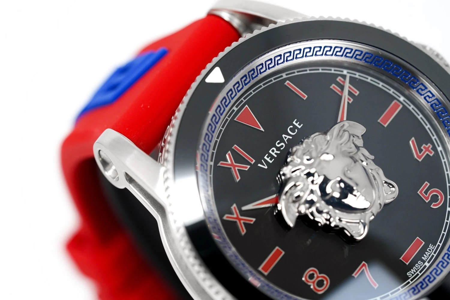 Versace Men's Watch V-Palazzo Red VE2V00622 6 Versace Men's Watch V-Palazzo Red VE2V00622 - Image 4