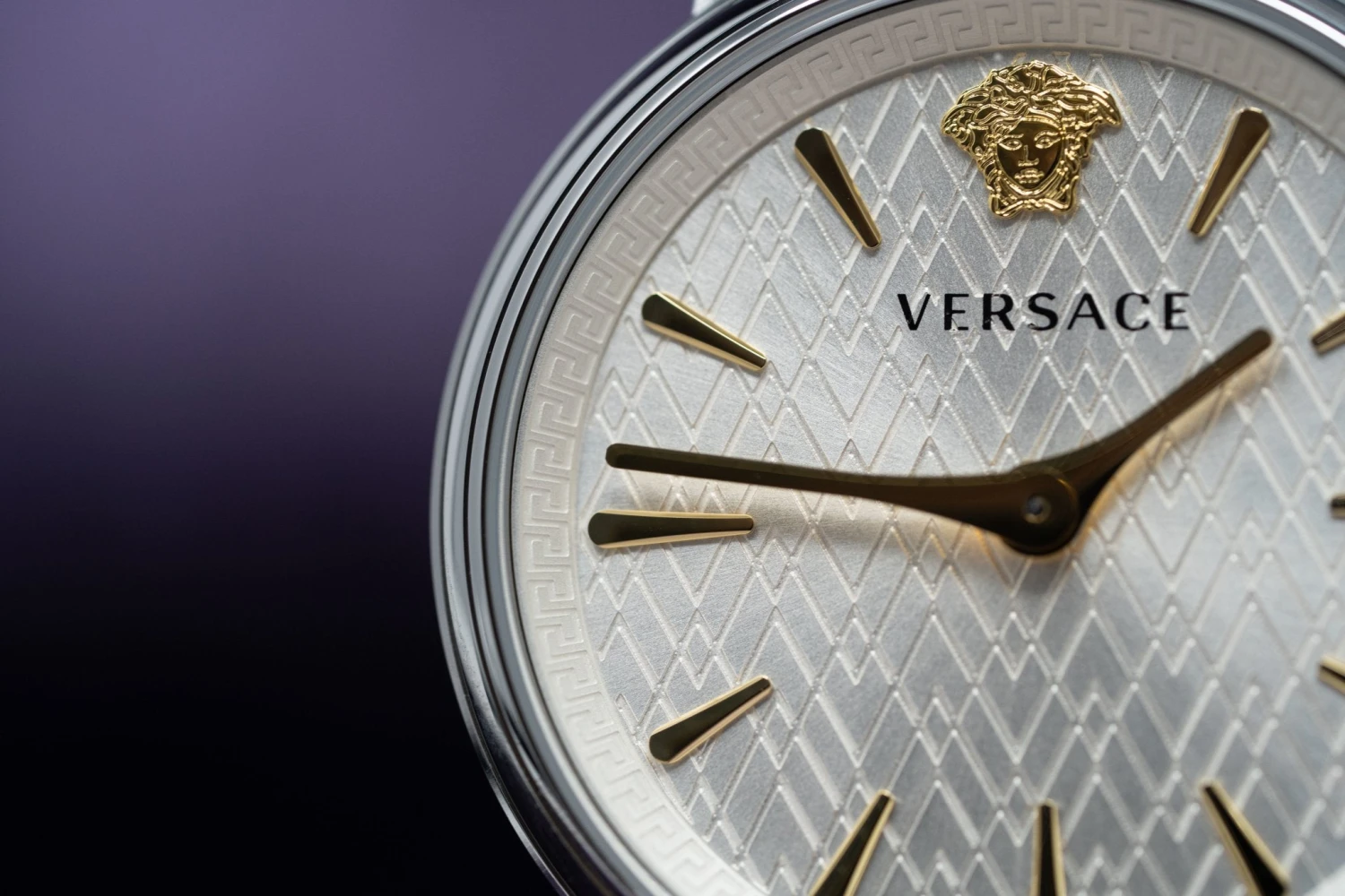 Versace Ladies Watch V-Circle 38mm Silver VE8100519 9 Versace Ladies Watch V-Circle 38mm Silver VE8100519 - Image 7