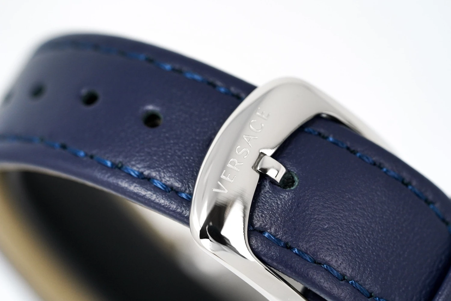 Versace Ladies Watch V-Circle 38mm Blue VE8101619 16 Versace Ladies Watch V-Circle 38mm Blue VE8101619 - Image 14