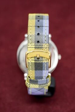 Versace Ladies Watch V-Circle The Clans Edition Yellow Plaid Two-Tone VE8100118 22 Versace Ladies Watch V-Circle The Clans Edition Yellow Plaid Two-Tone VE8100118 -Clock More Than Watches versace watch v circle the clans e yellow two tone ve8100118 729450